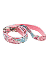 Vintage Rose Floral Fabric Lead - Here at Urban Pup our design team understands that everyone likes a coordinated look. So we added a <br />Vintage Rose Floral Lead to match our Vintage Rose Floral Harness, Bandana and collar. This lead is <br />lightweight and incredibly strong.